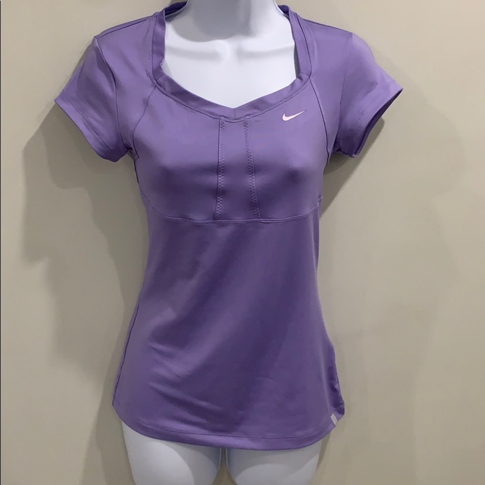 ✅ Nike Dri-Fit Lavender Athletic Tee Women’s Small